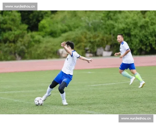 足球联赛官网入口，了解最新赛程资讯、球员动态与精彩赛事回顾